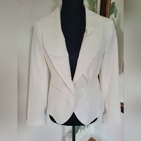 Jones New York White Blazer - Picture 3 of 3